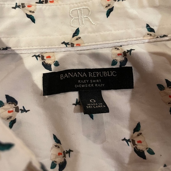 Banana Republic blouse - Picture 2 of 3